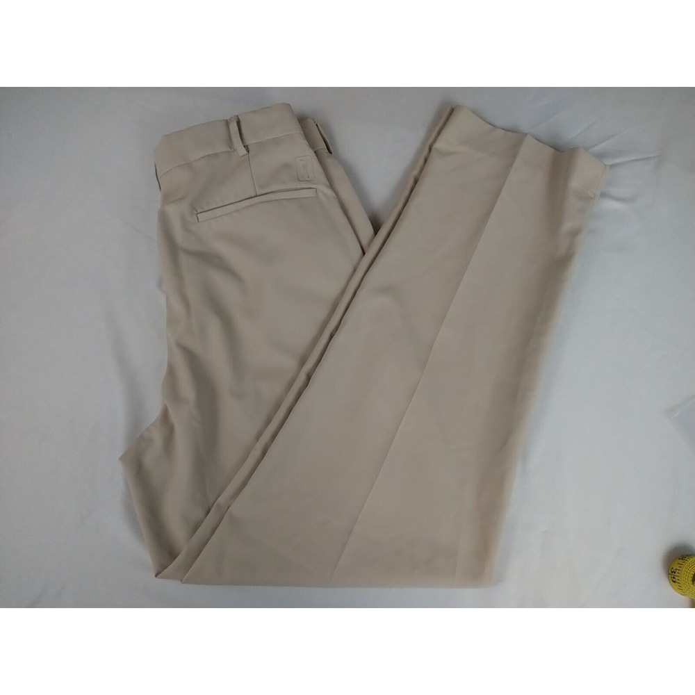 PGA Tour Golf Pants Chino Mens 32/32 Beige Flat Front Outdoors Lightweight
